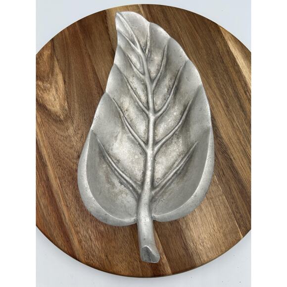 VTG Bruce Fox Pewter Leaf Shaped Catchall Dish Signed Handmade Metal Decor Tray - Picture 3 of 9